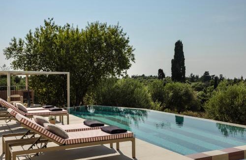 Antipata Villa | Majestic Stone Villa Sea View Pool