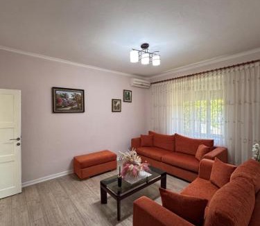 Permet Villa | Villa Adams