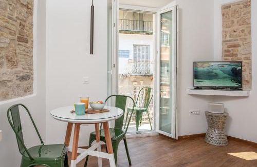 Old Town Apartment | Tobacco House Suites