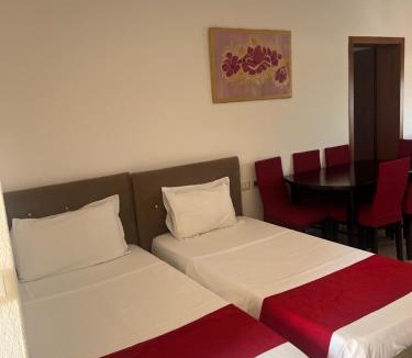 Shengjin Hotel | Hotel Gjoci