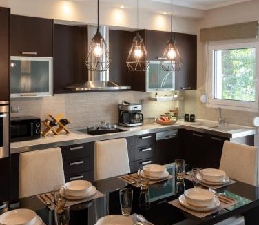 Kalambaka Apartment | Mary's Modern and Elegant apartment