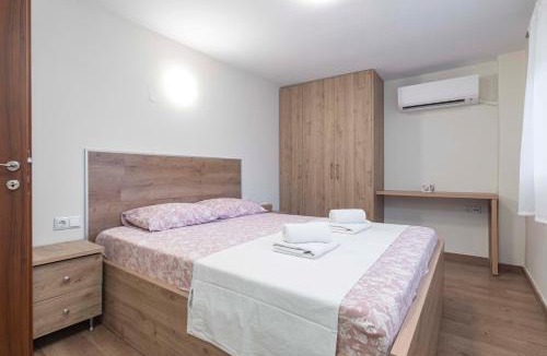 Ampelokipoi-Menemeni Apartment | Quiet 7-hills