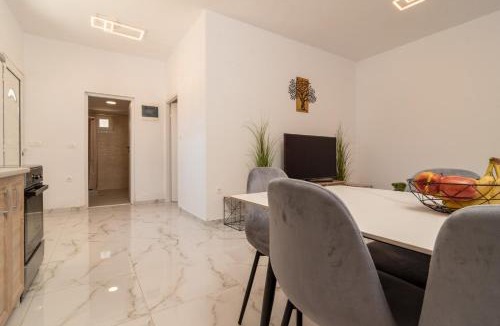 Gialos Apartment | Casa calma!