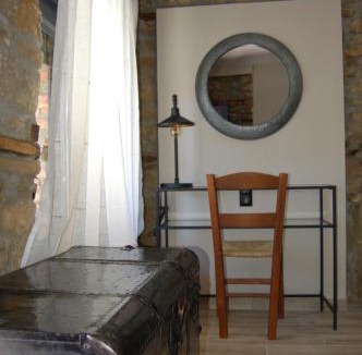 Nestorio Apartment | Vrachos est 1925