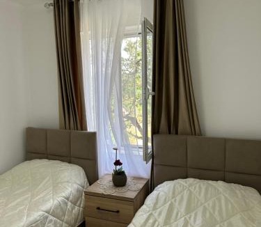 Puke House | Puka Retreat