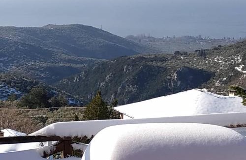 Milies House | Perky Roses Home, cozy version, Seaview, Pelion, Volos, Greece