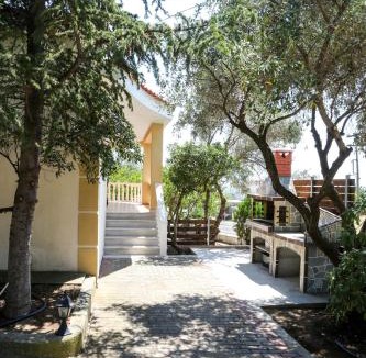 Nestos House | Village House