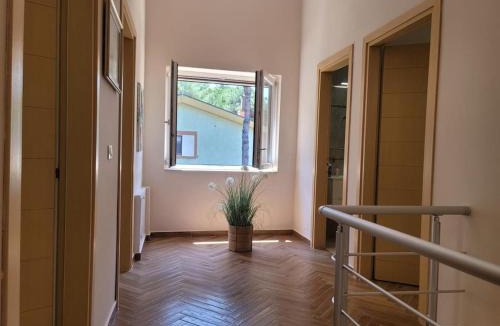 Golem Villa | Seaside Villa Calypto Garden for Family and Friends