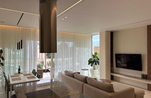 Jala Villa | Villa Elodie, Green Coast, Palase