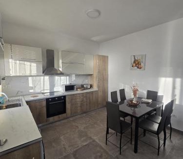 Velipoje Villa | Villa Rei