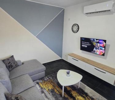 Velipoje Villa | Vila Eriona