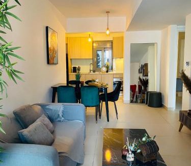 Kallithea Apartment | New Modern 2BD aprt with shared rooftop pool B2