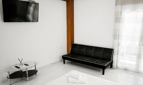 Neoi Epivates Apartment | Villa Sonja