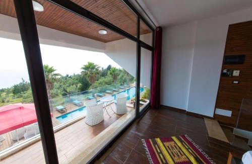 Dhermi Hotel | Hildon Villas