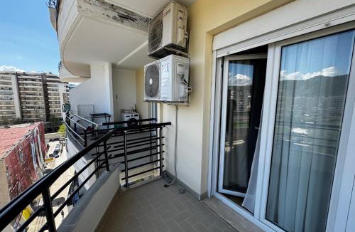 Vlore Apartment | Prive Luxury Apartments -City Center & Seaside in 1