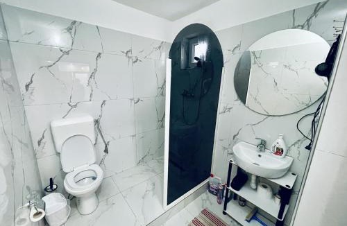 Elbasan County House | Muco Guest House
