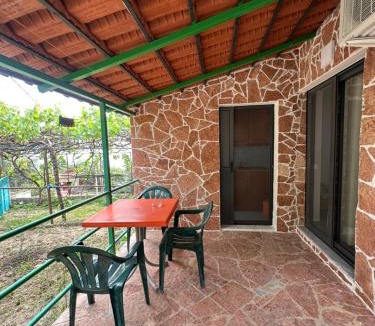 Piqeras House | Romeo’s Guest House 2