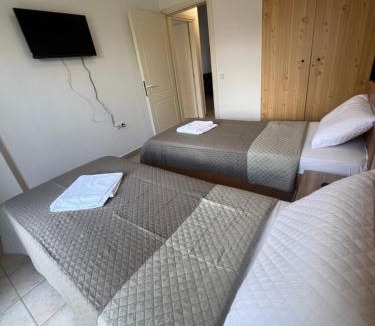 Flogita Apartment | La Plage Family