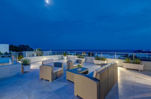 Megas Gialos Apartment | The Book