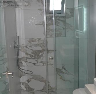 Qazim Pali Apartment | Hotel Erviliano