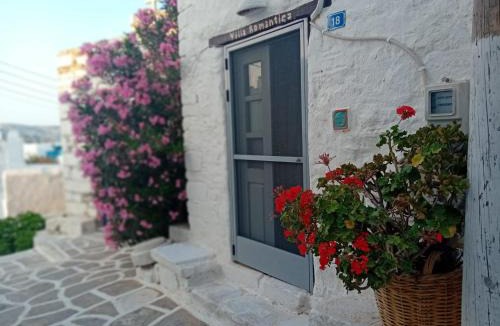 Parikia Apartment | Villa Romantica