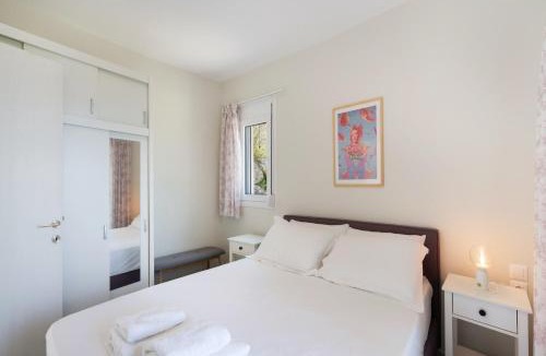 Spanokhorion Apartment | Gerakofolia Villa