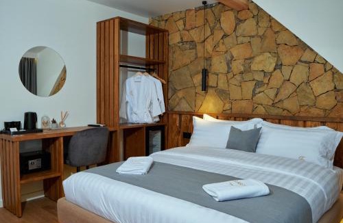 Theth House | 'Gurra Family' Guesthouse