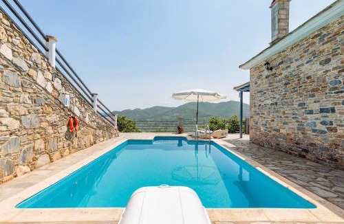 Skopelos Apartment | Villa Galazopetra - Peaceful Sea View Escape