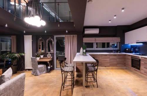 Gazi Hotel | Ma Maison No5, Private Heated Pool, Acropolis view
