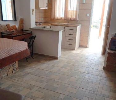 Alopronia Apartment | Lucas B Panorama