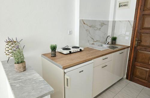 Ipsos Apartment | VILLA ELENA