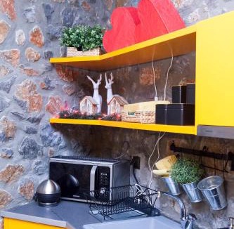 Aghios Athanasios Ski Chalet | Dandy Villas Palios Agios Athanasios Rocky - Fireplace - Village Square