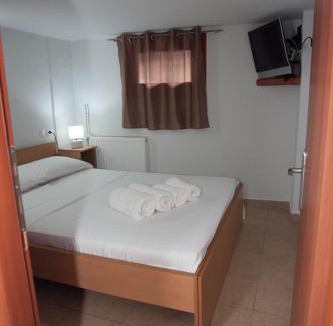 Nea Anchialos Apartment | Golden view