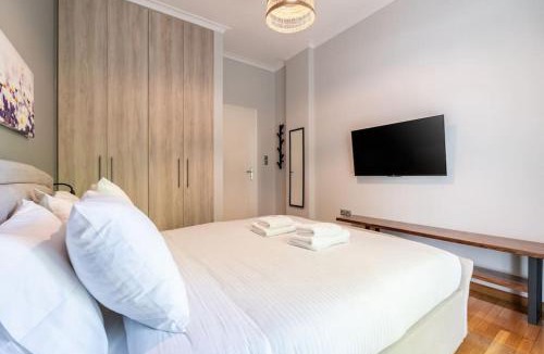 Filopappou Apartment | Bright Serenity 1DR Apt in Koukaki