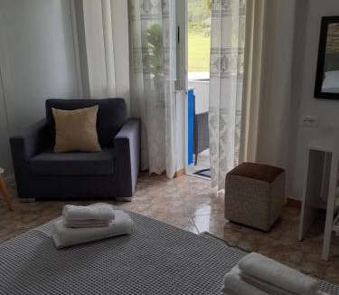 Lazarat House | Guest House KrisHen