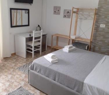 Lazarat House | Guest House KrisHen