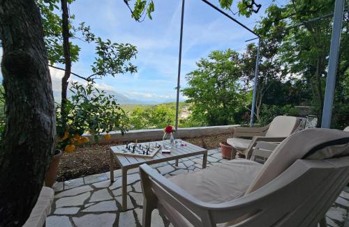 Gjirokaster Apartment | Lemon Garden Apartment-Hot Tub Jacuzzi