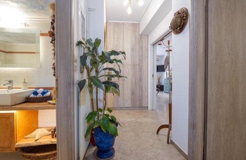 Dafni-Ymittos Apartment | Athenian Oasis Near Athens Metro Mall