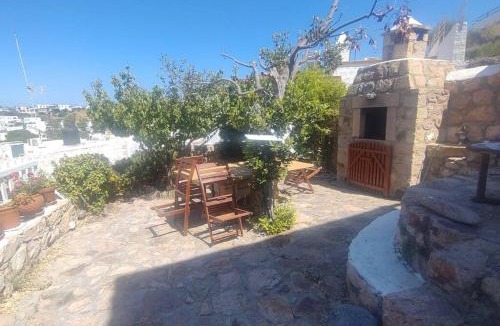 Skala House | Chrisi's and Jasmin's house