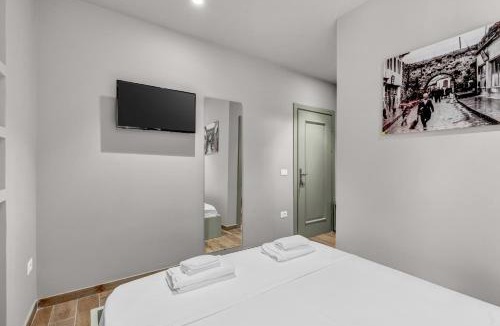 Elbasan Hotel | Villa Zoi A Stay to Remember Guesthouse I Sleep on the Historic Roman Road Via Egnatia inside the ancient walls of Elbasan Castle and wake up to a homemade Albanian breakfast prepared by a local family