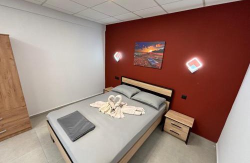 Vardaris Apartment | Jordan's Room 14
