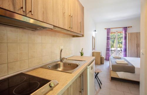 Gardenos House | Villa Anneta