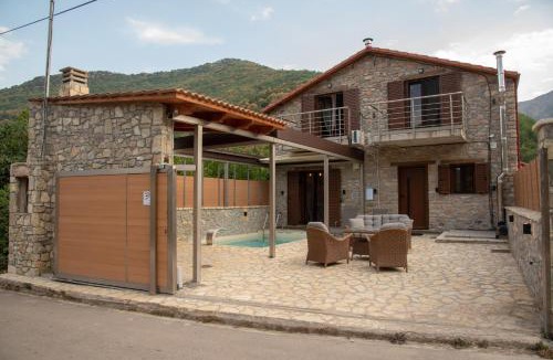 Kertezi Ski Chalet | Villas Kertezi