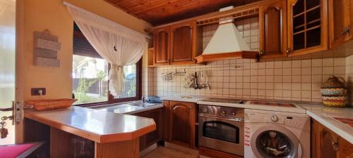 Golem Villa | bezhani Standard Villa