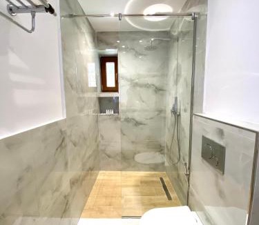 Gjirokaster Bed & Breakfast | Villa Qeli