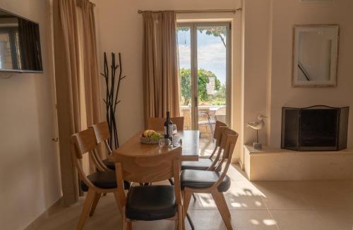 Lefktron Villa | Mythos Villas