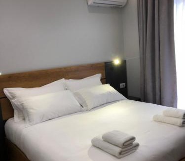 Tirana Apartment | Rooms Hotel Andy