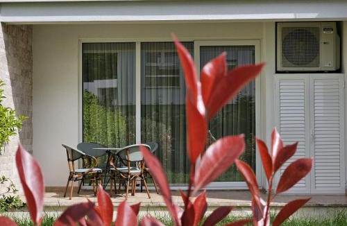 Ishem Apartment | Pinegrove Apartment