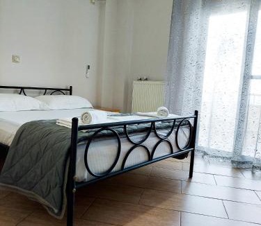Gythio Apartment | Golden Sunrise