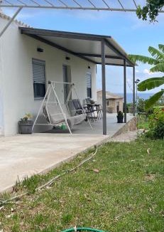 Xifias House | Ambelakia Bungalow
